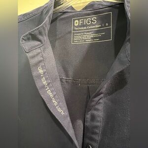 Figs Rafaela top, navy blue, small, used